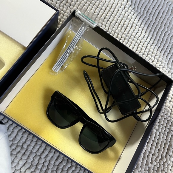 IPL Hair Removal Laser, Ice Cooling,Painless on Face,Body,Armpits,Bikini - Picture 10 of 14